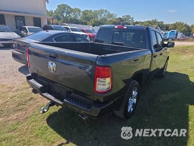 2021 Ram 1500 Big Horn Extended Cab Medium Bed - zdjęcie 4 z 21 - miniatura