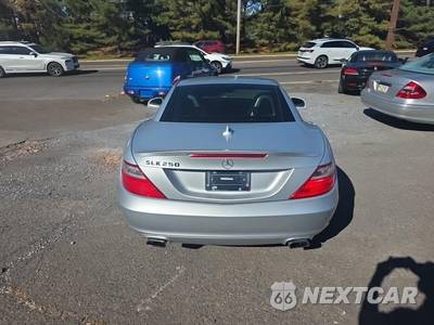 2013 Mercedes-Benz SLK 250 - zdjęcie 20 z 47 - miniatura