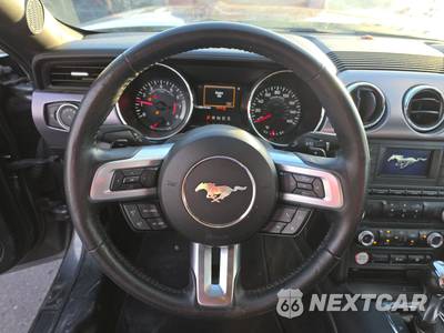 2016 Ford Mustang EcoBoost Coupe - zdjęcie 10 z 22 - miniatura