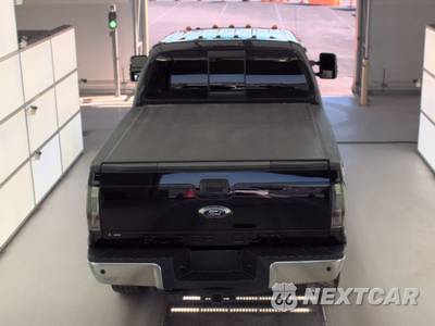 2016 Ford Super Duty F-250 Lariat Crew Cab Medium Bed - zdjęcie 5 z 30 - miniatura