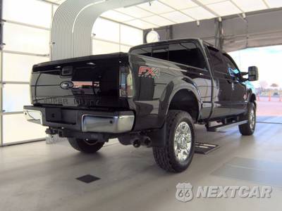 2016 Ford Super Duty F-250 Lariat Crew Cab Medium Bed - zdjęcie 4 z 30 - miniatura