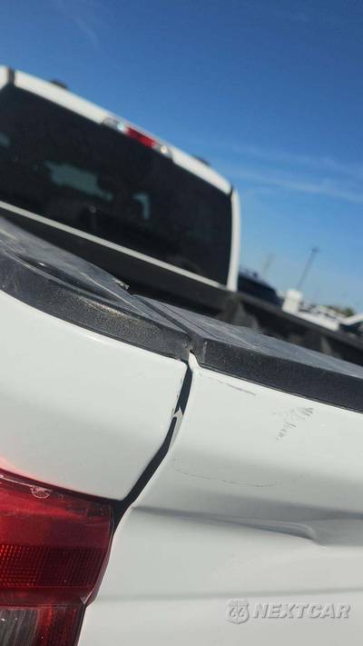 2025 Ford Super Duty F-250 XLT Crew Cab Medium Bed - zdjęcie 23 z 27 - miniatura