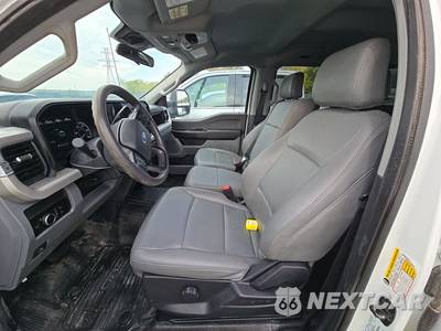 2025 Ford Super Duty F-250 XL Crew Cab Long Bed - zdjęcie 7 z 27 - miniatura