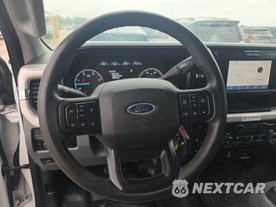 2025 Ford Super Duty F-250 XL Crew Cab Long Bed - zdjęcie 10 z 36 - miniatura
