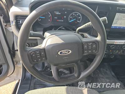 2024 Ford Super Duty F-550 Cab Chassis XLT Crew Cab DRW - zdjęcie 10 z 29 - miniatura