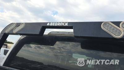 2024 Ford Super Duty F-550 Cab Chassis XLT Crew Cab DRW - zdjęcie 25 z 29 - miniatura