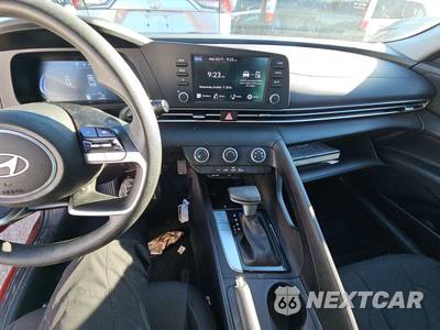 2024 Hyundai Elantra SE - zdjęcie 11 z 25 - miniatura