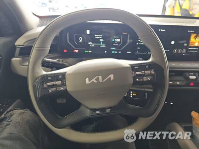2026 Kia EV9 Wind - zdjęcie 10 z 27 - miniatura