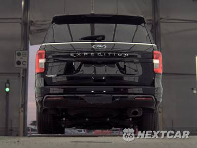 2023 Ford Expedition XLT - zdjęcie 7 z 33 - miniatura