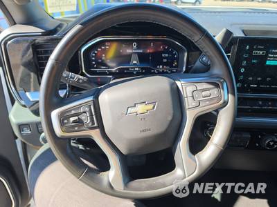 2025 Chevrolet Silverado 2500HD LT Crew Cab Medium Bed 1LT - zdjęcie 10 z 26 - miniatura