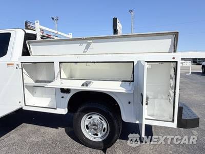 2022 Ford Super Duty F-250 XL Crew Cab Long Bed - zdjęcie 11 z 22 - miniatura