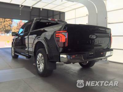 2025 Ford F-150 Lariat Crew Cab Medium Bed - zdjęcie 6 z 25 - miniatura