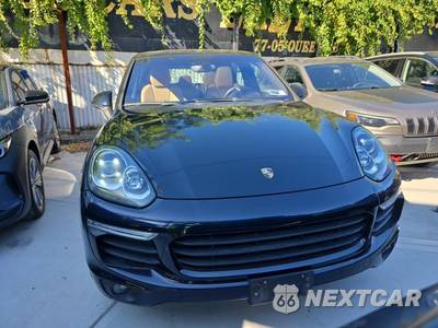 2016 Porsche Cayenne - zdjęcie 2 z 32 - miniatura