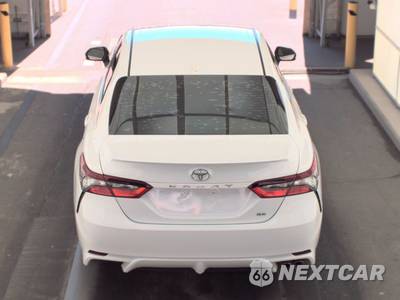 2021 Toyota Camry SE - zdjęcie 5 z 19 - miniatura