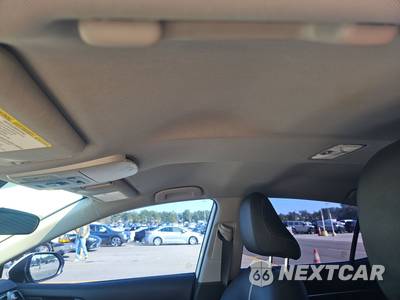 2021 Toyota Camry SE - zdjęcie 17 z 23 - miniatura
