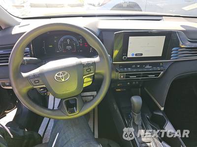 2026 Toyota Camry LE - zdjęcie 11 z 30 - miniatura