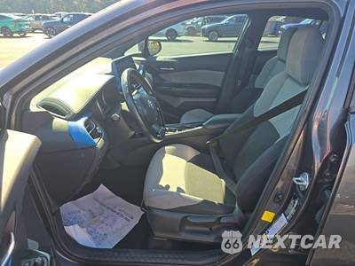 2019 Toyota C-HR XLE - zdjęcie 7 z 29 - miniatura