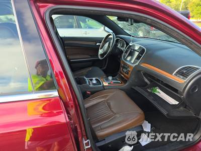 2019 Chrysler 300C - zdjęcie 8 z 39 - miniatura