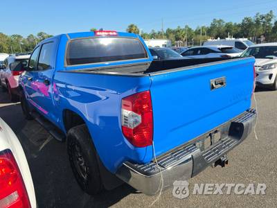 2021 Toyota Tundra SR5 Crew Cab Short Bed - zdjęcie 6 z 30 - miniatura