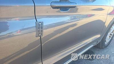 2022 Ford Explorer XLT - zdjęcie 18 z 21 - miniatura