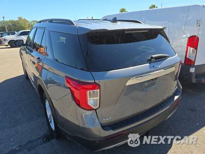 2022 Ford Explorer XLT - zdjęcie 6 z 21 - miniatura