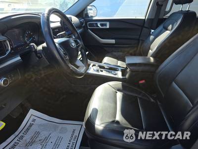 2022 Ford Explorer XLT - zdjęcie 7 z 21 - miniatura