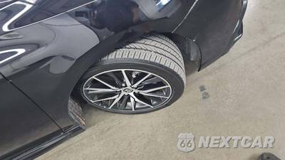 2022 Toyota Camry SE - zdjęcie 35 z 47 - miniatura