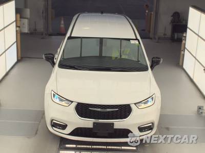 2024 Chrysler Pacifica Touring 121.6" WB - zdjęcie 3 z 43 - miniatura