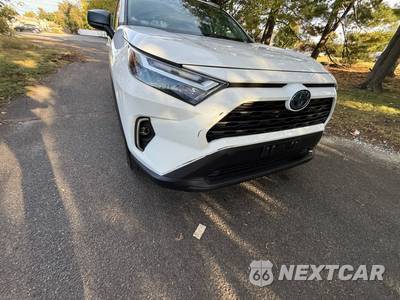 2024 Toyota RAV4 Hybrid LE - zdjęcie 33 z 127 - miniatura