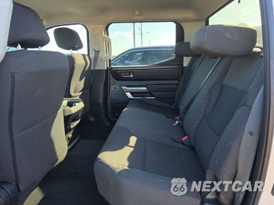 2024 Toyota Tundra SR5 Crew Cab Short Bed - zdjęcie 13 z 25 - miniatura