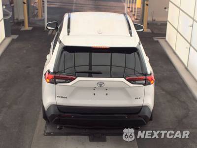 2023 Toyota RAV4 XLE - zdjęcie 5 z 40 - miniatura