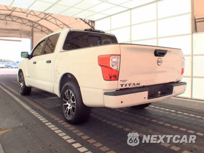 2023 Nissan TITAN SV Crew Cab Short Bed - zdjęcie 6 z 17 - miniatura