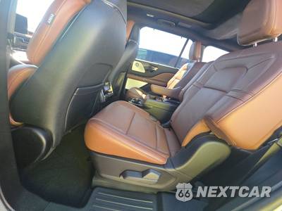 2024 Lincoln Aviator Reserve - zdjęcie 13 z 24 - miniatura