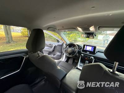 2024 Toyota RAV4 Hybrid LE - zdjęcie 94 z 127 - miniatura