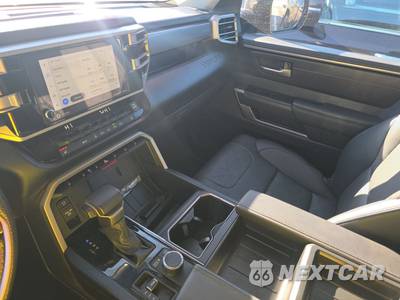 2024 Toyota Tundra SR5 Crew Cab Short Bed - zdjęcie 11 z 24 - miniatura