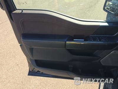 2023 Ford F-150 LARIAT Crew Cab Short Bed - zdjęcie 9 z 17 - miniatura
