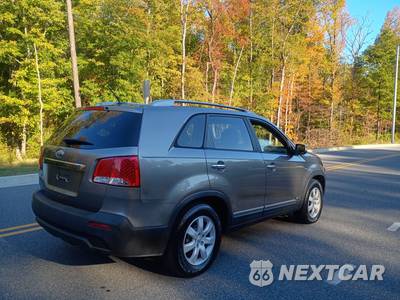 2013 Kia Sorento LX - zdjęcie 5 z 14 - miniatura
