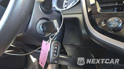 2023 Toyota Camry LE - zdjęcie 20 z 30 - miniatura
