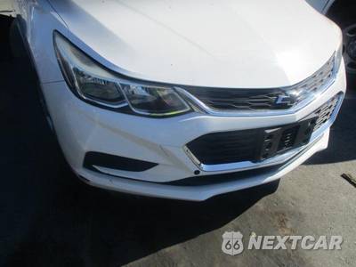 2018 Chevrolet Cruze LS Sedan 1SB - zdjęcie 20 z 43 - miniatura