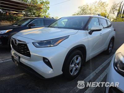 2021 Toyota Highlander LE - zdjęcie 1 z 25 - miniatura