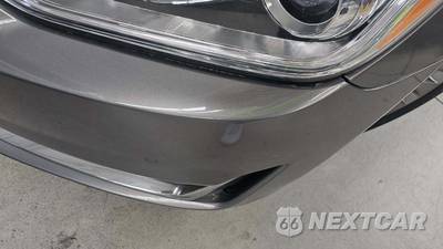 2018 Genesis G90 5.0 Ultimate - zdjęcie 23 z 42 - miniatura