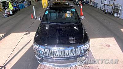 2017 Jeep Grand Cherokee Limited - zdjęcie 2 z 63 - miniatura