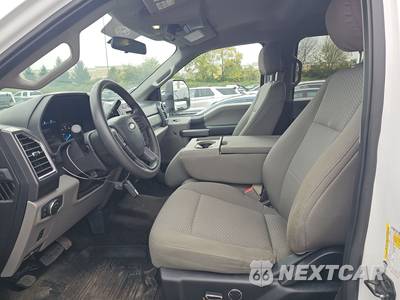 2018 Ford Super Duty F-250 XLT Crew Cab Medium Bed - zdjęcie 7 z 27 - miniatura