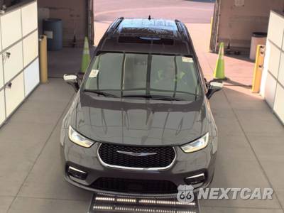 2023 Chrysler Pacifica Limited 121.6" WB - zdjęcie 2 z 27 - miniatura