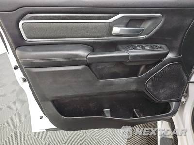 2020 Ram 1500 Big Horn Crew Cab Short Bed - zdjęcie 9 z 31 - miniatura