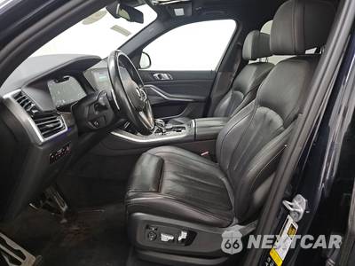 2020 BMW X5 Sports Activity Vehicle M50i - zdjęcie 7 z 26 - miniatura