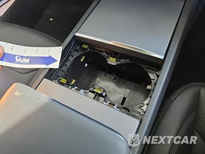 2024 Tesla Model 3 Long Range - zdjęcie 20 z 30 - miniatura