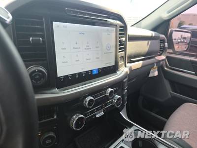 2024 Ford F-150 XLT Crew Cab Short Bed - zdjęcie 11 z 25 - miniatura