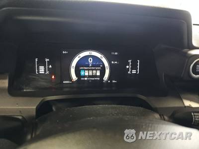 2025 Toyota 4Runner SR5 - zdjęcie 12 z 35 - miniatura