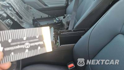 2026 Toyota RAV4 Hybrid XLE Premium - zdjęcie 18 z 38 - miniatura